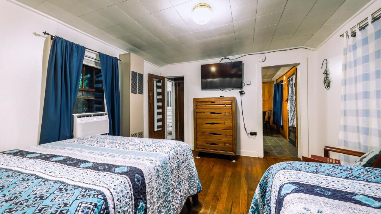 Log Cabin Motor Court Asheville Exterior foto