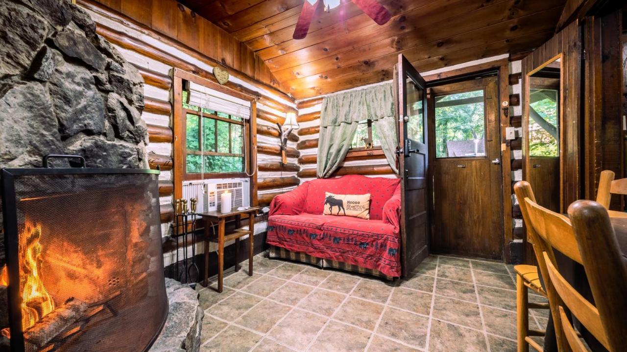 Log Cabin Motor Court Asheville Exterior foto