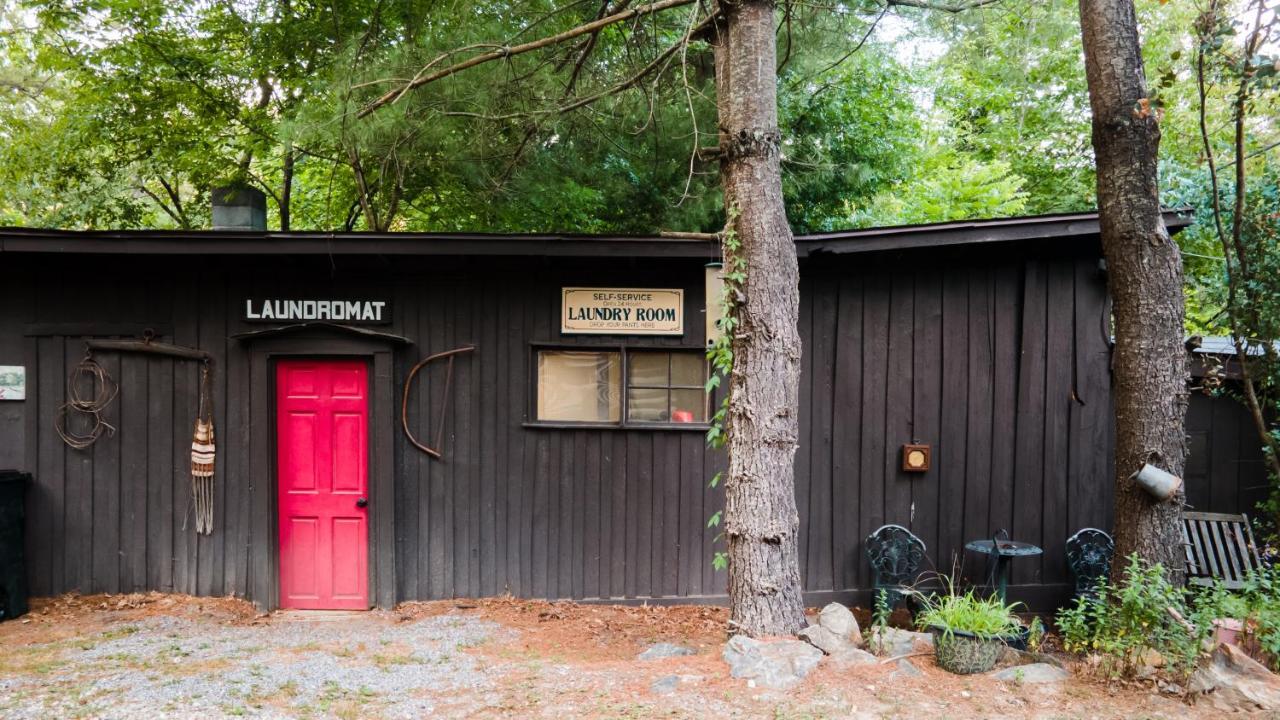 Log Cabin Motor Court Asheville Exterior foto